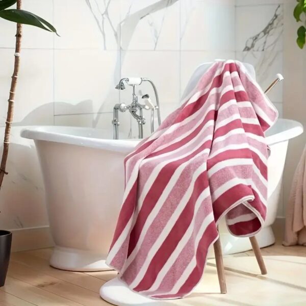 منشفة تجفيف الشعر من البوليستر للكبار غير المميزة للشعر العادي والمسترخي - ناعمة للغاية، بدون عطر، سريعة الجفاف - نمط مخطط بنسيج محبوك - 280 جم تم بيع 3.5K+ يٌباع بواسطة FEELG (تم بيع 79K+)