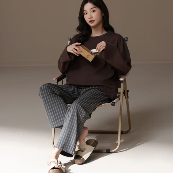 طقم نوم نسائي بأكمام طويلة مكون من قطعتين كورية أنيقة وذات جودة عالية