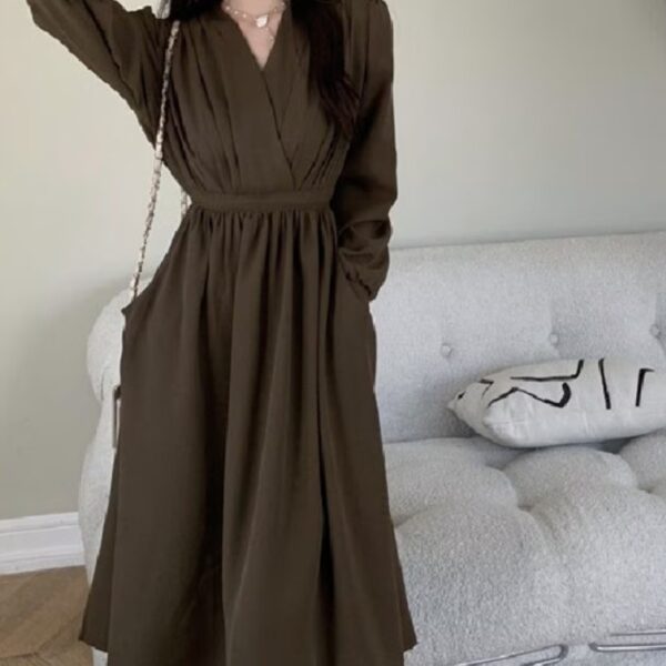 فستان نسائي راقي للمناسبات والجلسات بأكمام طويلة فستان جودة عاية وخامة ممتازة متعدد المقاسات