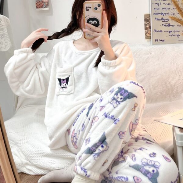 طقم نوم نسائي بأكمام طويلة مكون من قطعتين للشتاء صوفية بيجامة نوم راقي ومريحة ودافئة