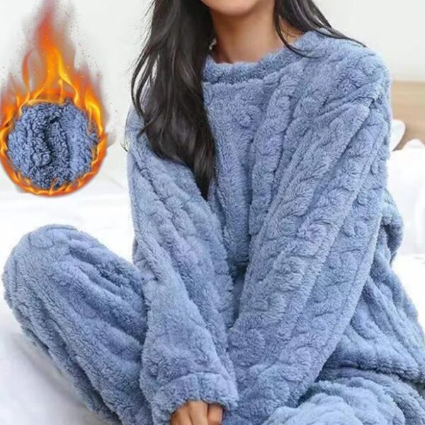طقم نوم نسائي بأكمام طويلة مكون من قطعتين حارة صوفية لشتاء دافئ