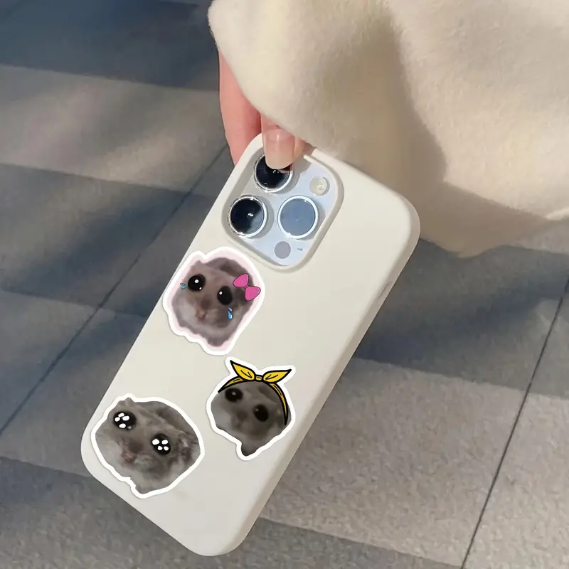 56 قطعة من ملصقات الهامستر الحزينة المصورة: مقاومة للماء، لاصقة ذاتية الالتصاق، قابلة لإعادة الاستخدام، متينة، ومتوفرة بأحجام مختلفة لسيارتك، دراجتك النارية، كمبيوترك المحمول، حقيبتك، زجاجة الماء، لوح التزلج، الجيتار، وأكثر! - الصورة 2