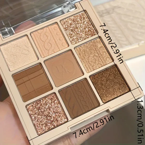 مجموعة ظلال العيون الذهبية بتسعة ألوان، تشمل البرونز واللمعان اللؤلؤي والبراق بلون الكورال